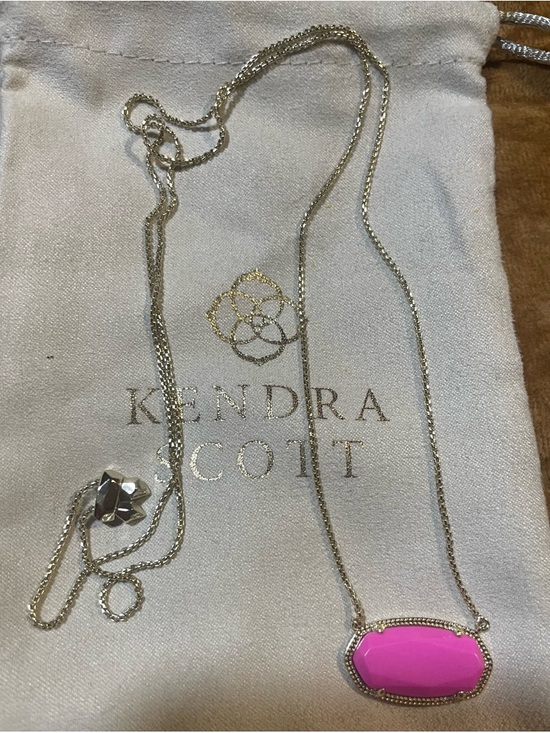 Kendra Scott Accessories - Kendra Scott Dylan Gold Necklace with Hot Pink Pendant